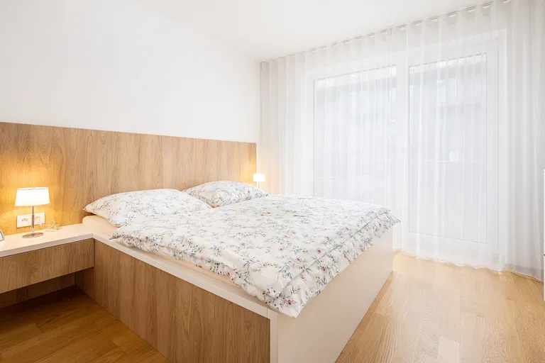 Studentská, Bohunice - Brno-město | Sale, Apartment, One-bedroom (2+kk), 105 m²