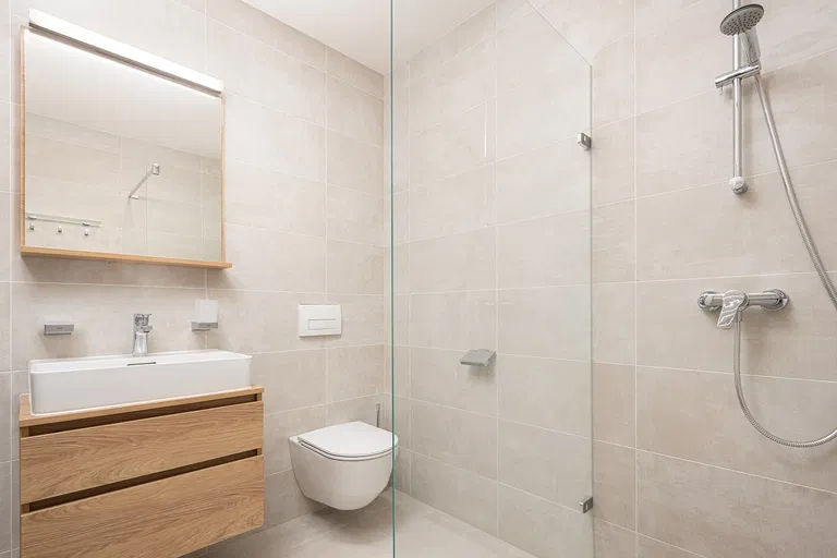 Studentská, Bohunice - Brno-město | Sale, Apartment, One-bedroom (2+kk), 105 m²