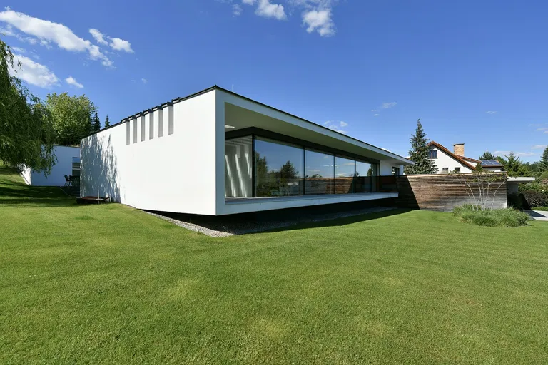 Ke Krásné Stráni, Vonoklasy - Praha-západ | Sale, House, Six-bedroom (7+kk), 653 m²