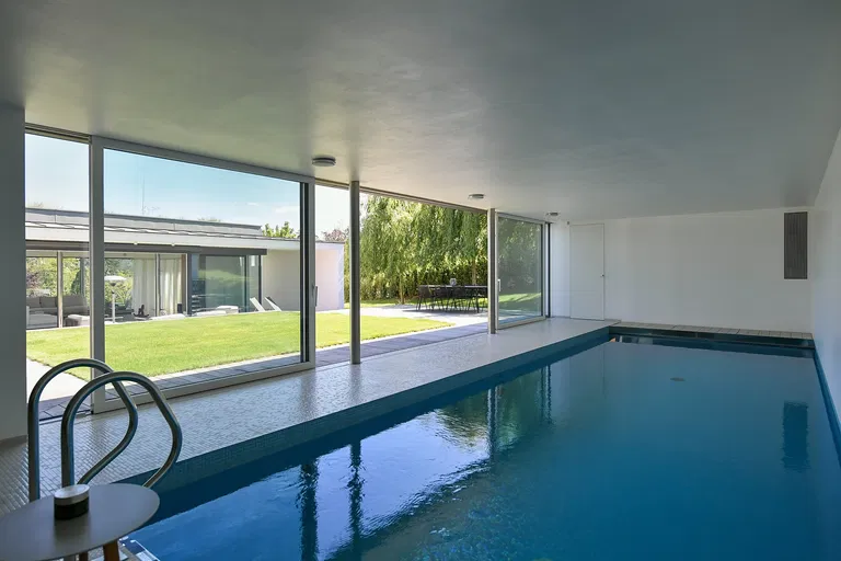 Ke Krásné Stráni, Vonoklasy - Praha-západ | Sale, House, Six-bedroom (7+kk), 653 m²