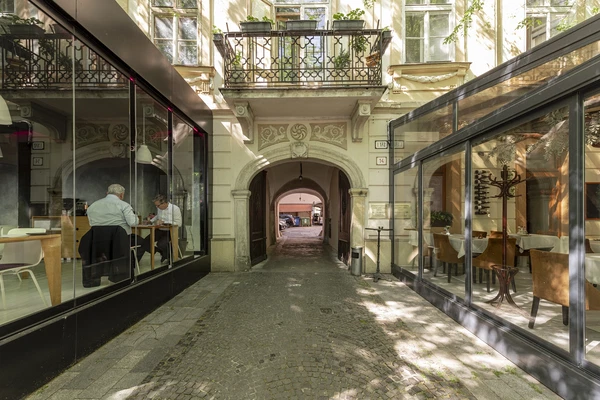 Hviezdoslavovo námestie, Bratislava - Bratislava I | Sale, Historic property, 3 807 m²