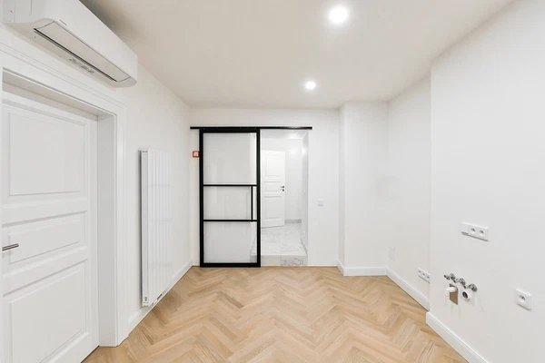 Mánesova, Vinohrady - Prague 2 | Sale, Apartment, One-bedroom (2+1), 95 m²