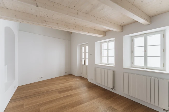 Valdštejnské náměstí, Malá Strana - Prague 1 | Sale, Apartment, One-bedroom (2+kk), 81 m²