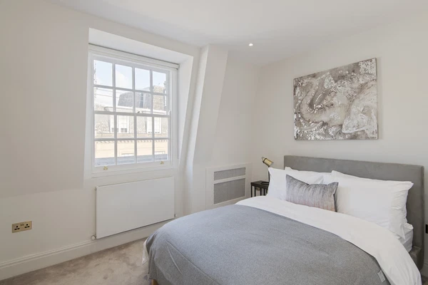 Great Britain, London, Charles Street - City of Westminster | Sale, House, Eight-bedroom (9+1), 639 m²