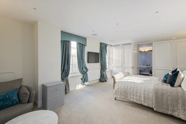 Great Britain, London, Charles Street - City of Westminster | Sale, House, Eight-bedroom (9+1), 639 m²