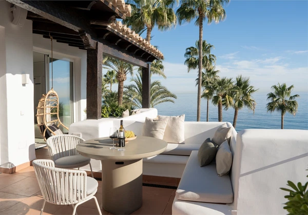 Spain, Andalusia - Estepona | Sale, Apartment, Two-bedroom (3+1), 247 m²