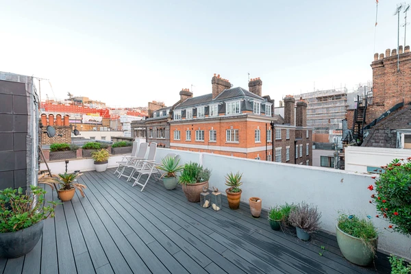 Great Britain, London, Shepherd Street - City of Westminster | Sale, House, Five-bedroom (6+kk), 165 m²