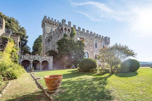 Italy, Tuscany, Fiesole - Florence | Sale, Historic property, 1 300 m²