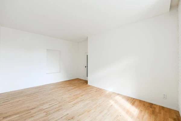 Osadní, Holešovice - Praha 7 | Prodej, Byt, 2+kk, 52 m²