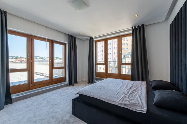 Námestie SNP, Staré Mesto - Bratislava I | Sale, Apartment, Three-bedroom (4+kk), 288 m²