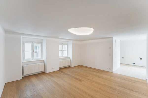 Valdštejnské náměstí, Malá Strana - Prague 1 | Sale, Apartment, Studio (1+kk), 36 m²