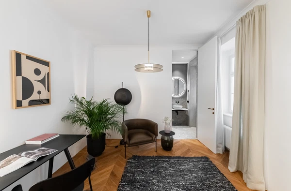 Valdštejnské náměstí, Malá Strana - Prague 1 | Sale, Apartment, Two-bedroom (3+kk), 117 m²