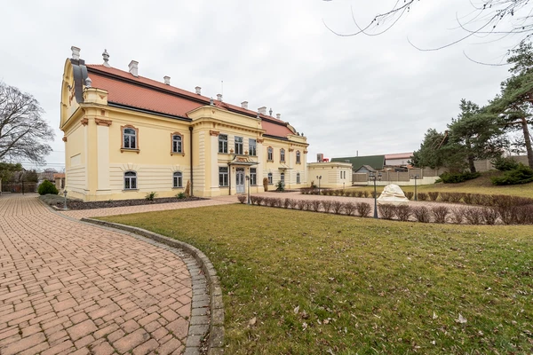 Hlohovec - Sasinkovo | Sale, Historic property, 900 m²