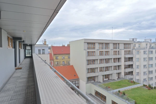 Thámova, Karlín - Prague 8 | Rent, Office space, 150 m²