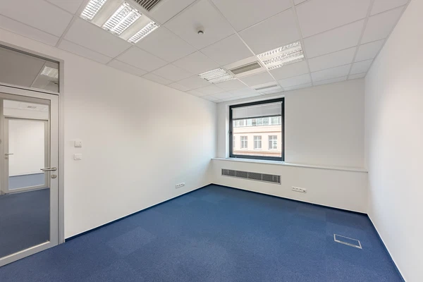 Thámova, Karlín - Prague 8 | Rent, Office space, 283 m²