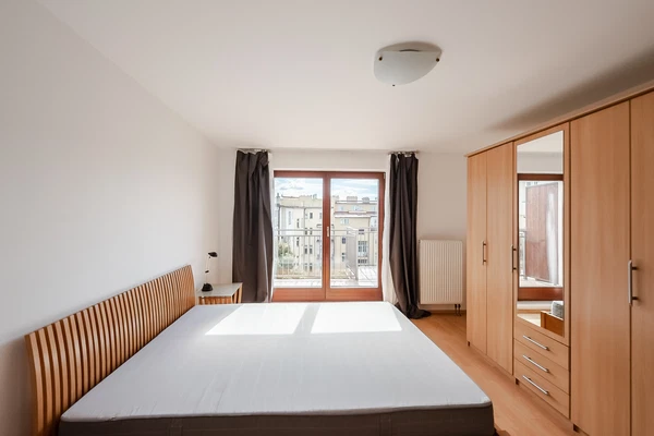 Baranova, Vinohrady - Praha 3 | Pronájem, Byt, 2+kk, 90 m²