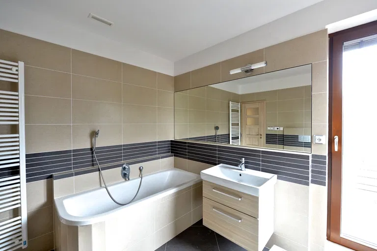 U Dívčích hradů, Smíchov - Praha 5 | Pronájem, Byt, 2+kk, 127 m²