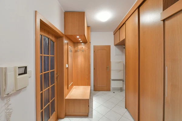 Slavníkova, Břevnov - Praha 6 | Pronájem, Byt, 2+kk, 52 m²