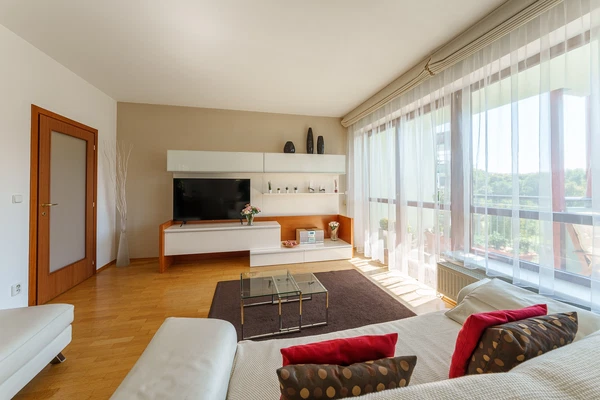 Podvinný mlýn, Libeň - Prague 9 | Rent, Apartment, Two-bedroom (3+kk), 79 m²