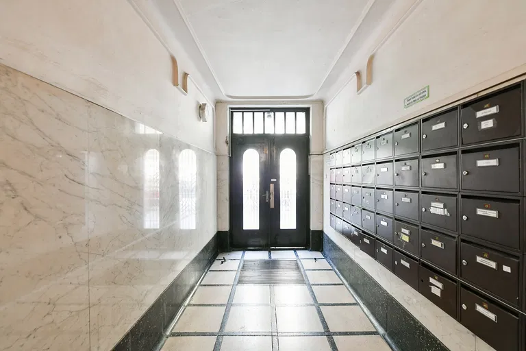 Baranova, Žižkov - Prague 3 | Rent, Apartment, Studio (1+1), 59 m²