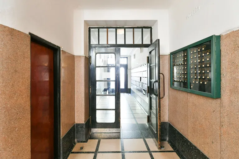Baranova, Žižkov - Prague 3 | Rent, Apartment, Studio (1+1), 59 m²