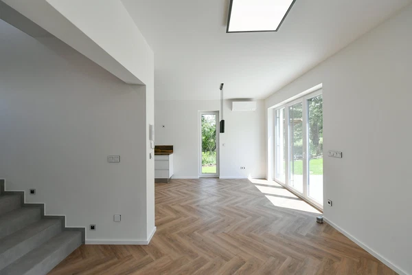 Třešňovka, Horoměřice - Praha-západ | Rent, House, Four-bedroom (5+kk), 170 m²