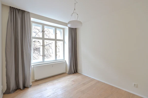 Lucemburská, Vinohrady - Praha 3 | Pronájem, Byt, 2+kk, 54 m²