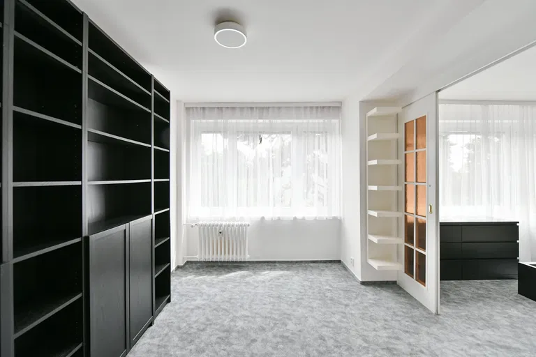 Rozýnova, Břevnov - Prague 6 | Rent, Apartment, Three-bedroom (4+kk), 93 m²