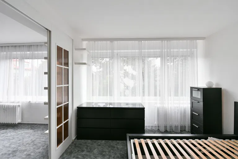 Rozýnova, Břevnov - Prague 6 | Rent, Apartment, Three-bedroom (4+kk), 93 m²