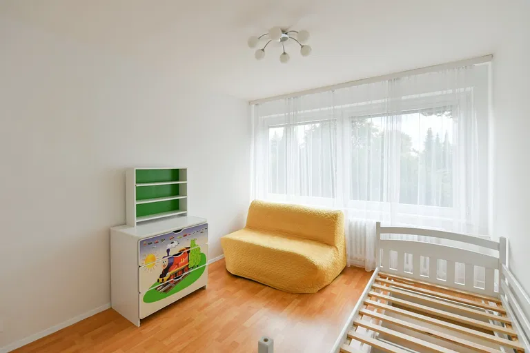 Rozýnova, Břevnov - Prague 6 | Rent, Apartment, Three-bedroom (4+kk), 93 m²