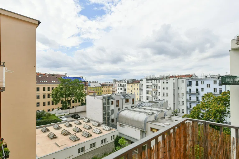 Uruguayská, Vinohrady - Prague 2 | Rent, Apartment, One-bedroom (2+1), 89 m²