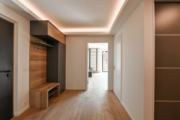 Smrčkova, Libeň - Prague 8 | Rent, Apartment, Two-bedroom (3+kk), 87 m²