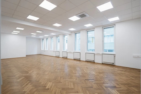 Strakonická, Smíchov - Praha 5 | Pronájem, Kancelářské prostory, 629 m²