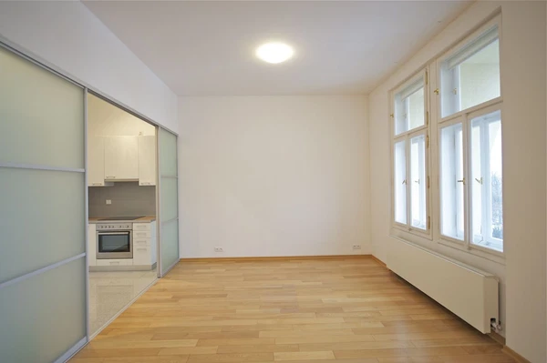 Chopinova, Vinohrady - Prague 2 | Rent, Apartment, Two-bedroom (3+kk), 107 m²