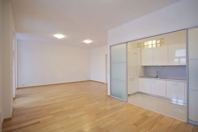 Chopinova, Vinohrady - Prague 2 | Rent, Apartment, Two-bedroom (3+kk), 110 m²
