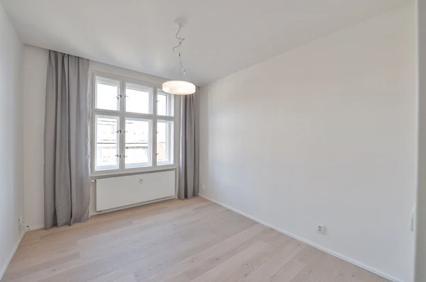 Lucemburská, Vinohrady - Praha 3 | Pronájem, Byt, 2+kk, 54 m²