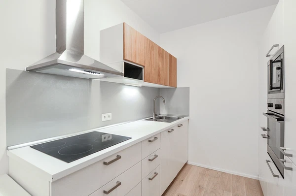 Lucemburská, Vinohrady - Praha 3 | Pronájem, Byt, 2+kk, 54 m²