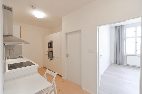 Lucemburská, Vinohrady - Praha 3 | Pronájem, Byt, 2+kk, 54 m²