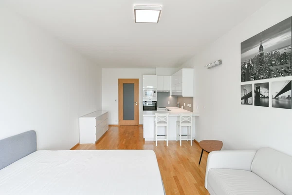 Kakosova, Řeporyje - Prague 5 | Rent, Apartment, Studio (1+kk), 37 m²