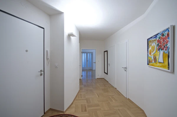 Masná, Staré Město - Prague 1 | Rent, Apartment, Three-bedroom (4+1), 122 m²