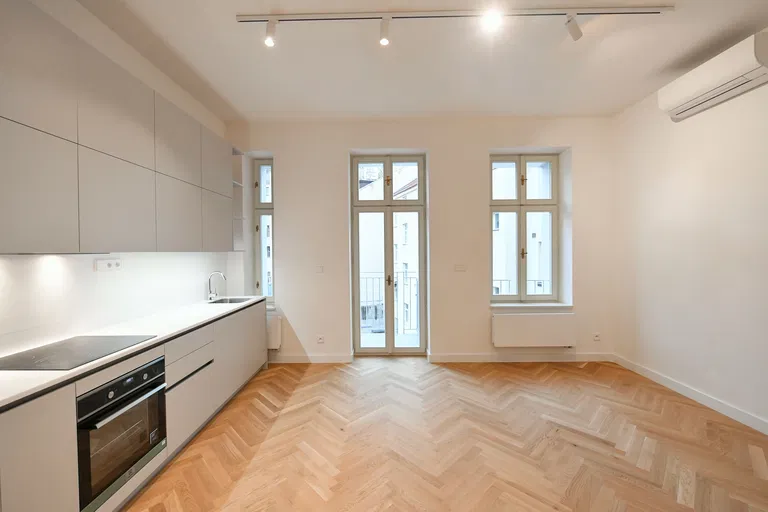 Bořivojova, Vinohrady - Prague 3 | Rent, Apartment, One-bedroom (2+kk), 47 m²