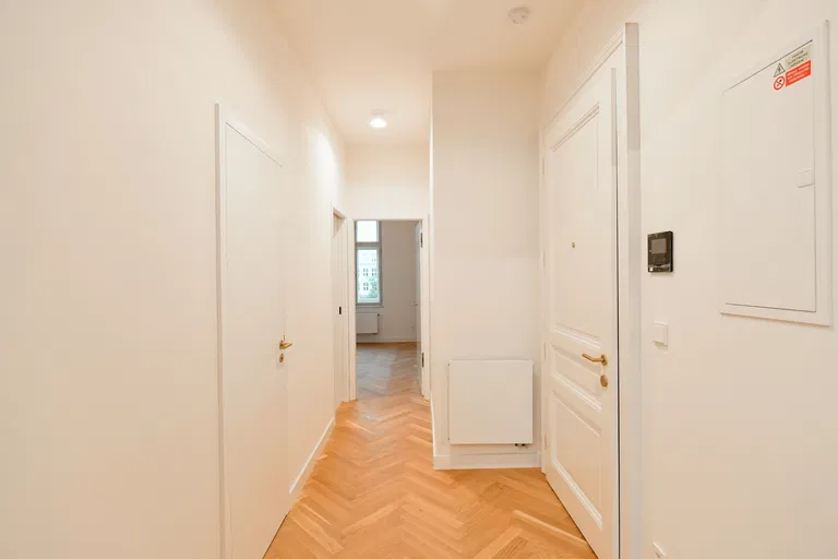 Bořivojova, Vinohrady - Prague 3 | Rent, Apartment, One-bedroom (2+kk), 47 m²