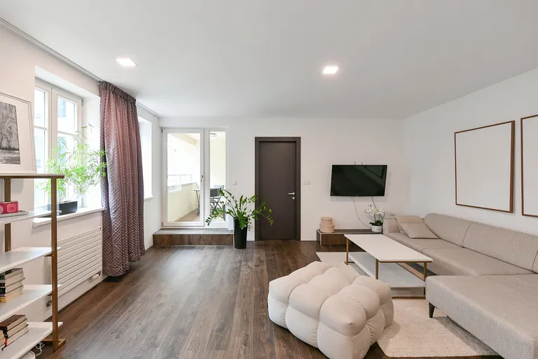 Jungmannova, Nové Město - Praha 1 | Pronájem, Byt, 2+kk, 66 m²