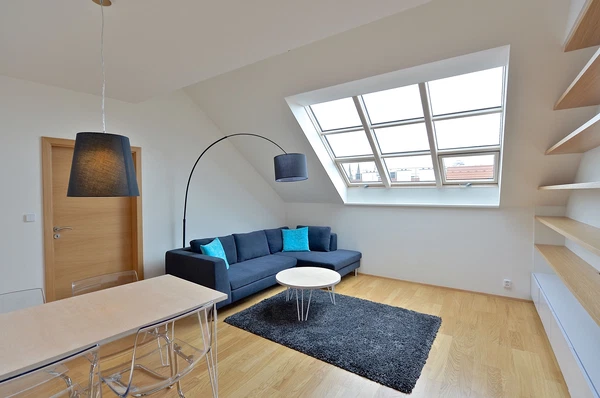 Lublaňská, Nové Město - Praha 2 | Pronájem, Byt, 2+kk, 56 m²