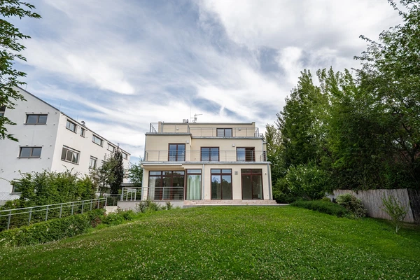 Nebušická, Nebušice - Prague 6 | Rent, House, Six-bedroom (7+kk), 400 m²