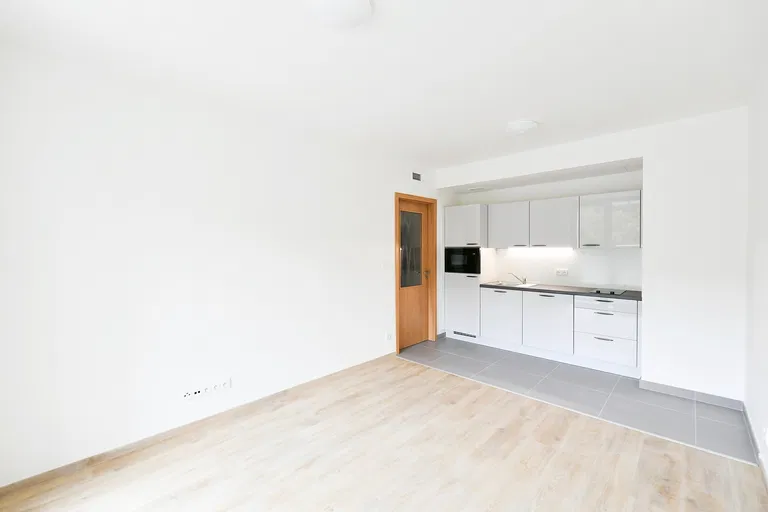 Hlaváčkova, Košíře - Prague 5 | Rent, Apartment, Two-bedroom (3+kk), 59 m²