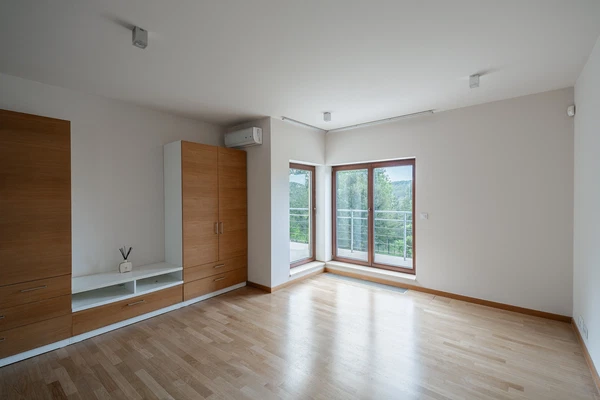 Nebušická, Nebušice - Prague 6 | Rent, House, Six-bedroom (7+kk), 400 m²