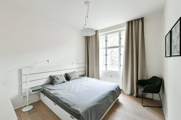 Lucemburská, Vinohrady - Praha 3 | Pronájem, Byt, 2+1, 50 m²