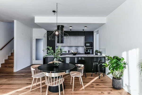 Schollova, Čakovice - Praha 9 | Prodej, Rodinný dům, 5+kk, 165 m²