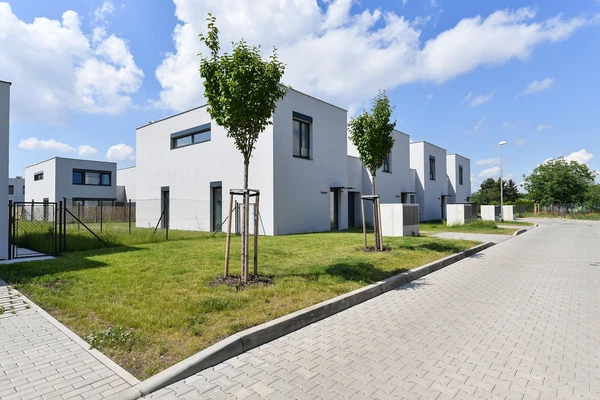 Schollova, Čakovice - Prague 9 | Sale, House, Four-bedroom (5+kk), 197 m²